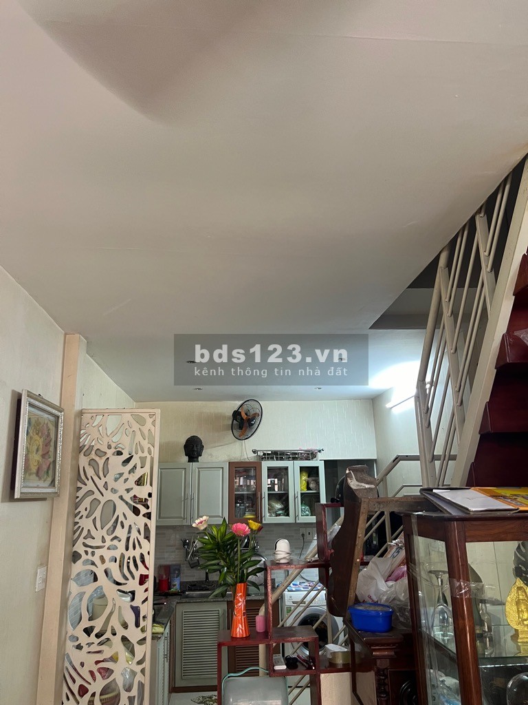 BÁN NHÀ QUẬN 3 DƯỚI 4.8 TỶ TRẦN VĂN ĐANG - GẦN 40M2 – 2 TẦNG - HC ĐỦ