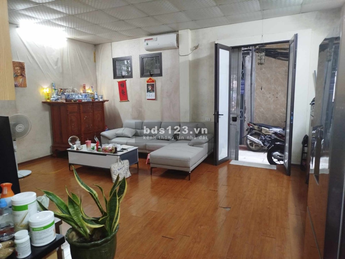 Bán Nhà Ngõ 214 Nguyễn Xiển, DT 40m2* 2 tầng , Giá 1ty370