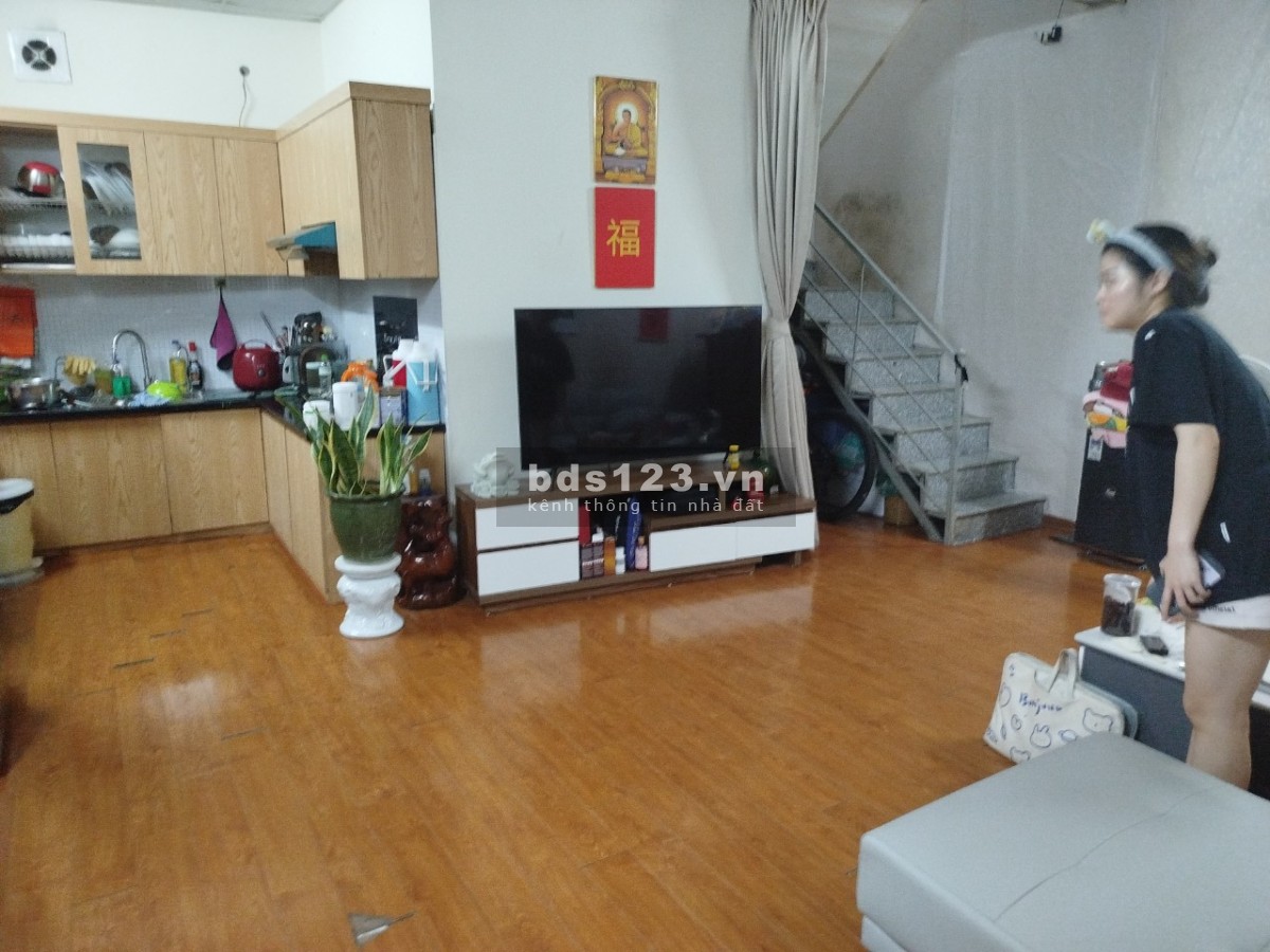 Bán Nhà Ngõ 214 Nguyễn Xiển, DT 40m2* 2 tầng , Giá 1ty370