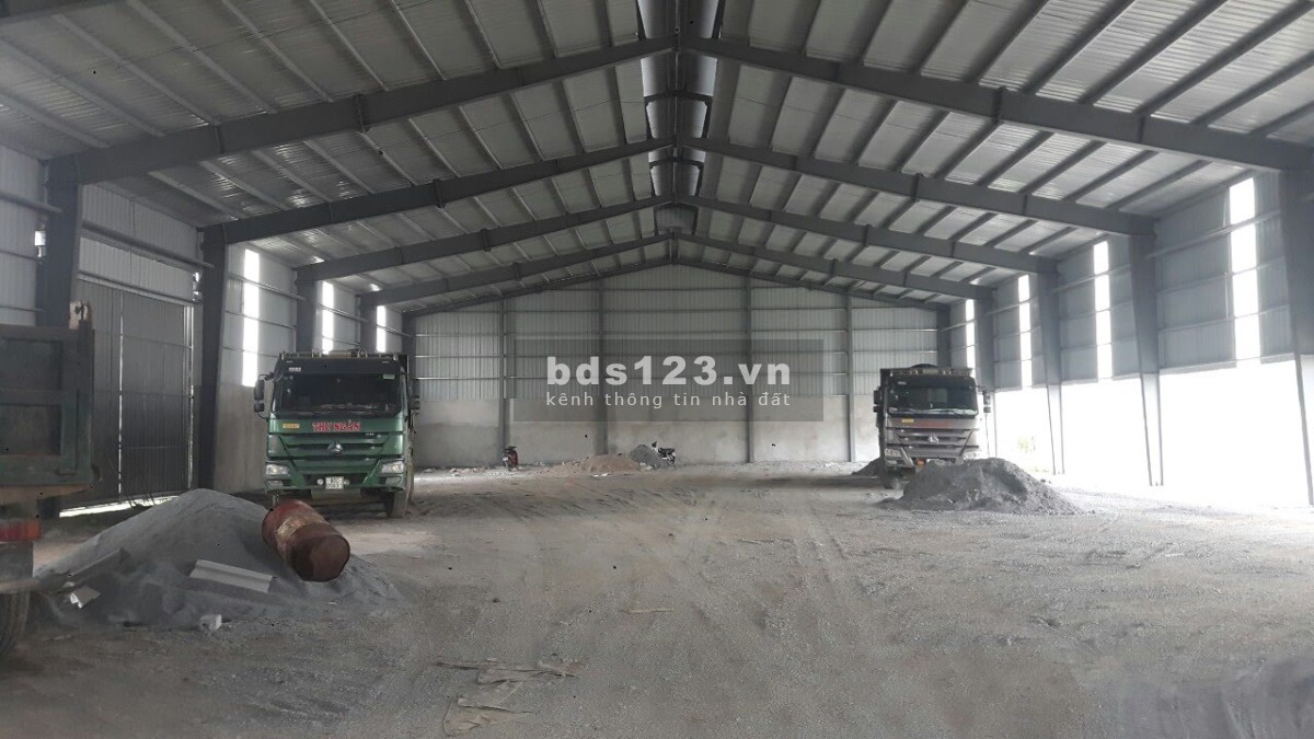 Cần bán 3.000m2 mặt bằng nhà đất kho xưởng tại tt. Kiện Khê, Hà Nam