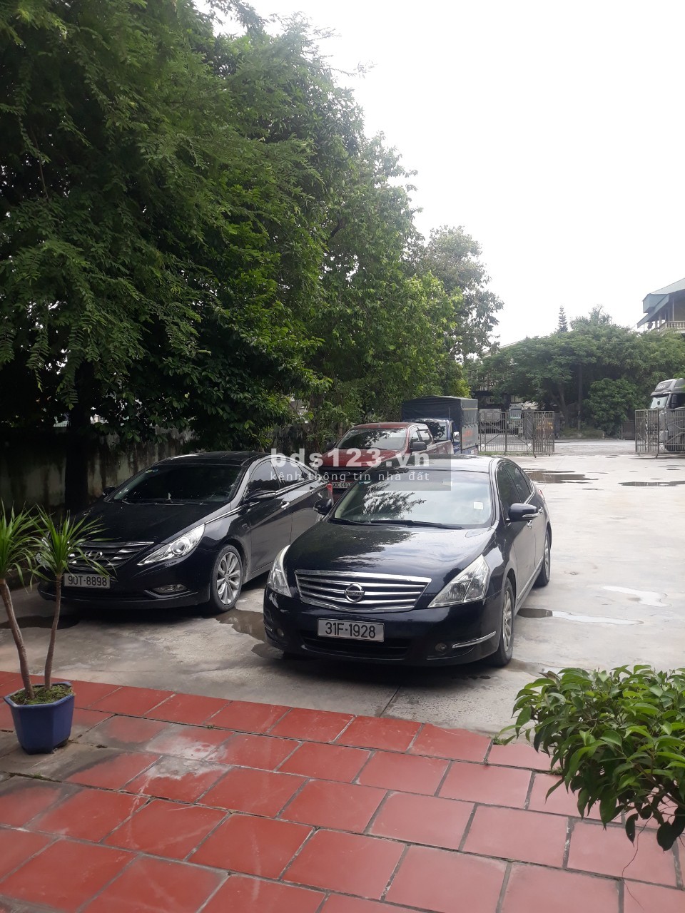 Cần bán 3.000m2 mặt bằng nhà đất kho xưởng tại tt. Kiện Khê, Hà Nam