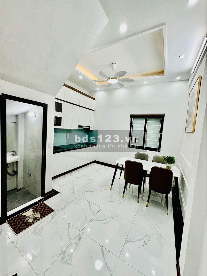 BÁN NHÀ THỤY KHUÊ - TÂY HỒ 50M GẦN KHU VỰC TRUNG TÂM MẶT TIỀN 3M 7 TỶ
