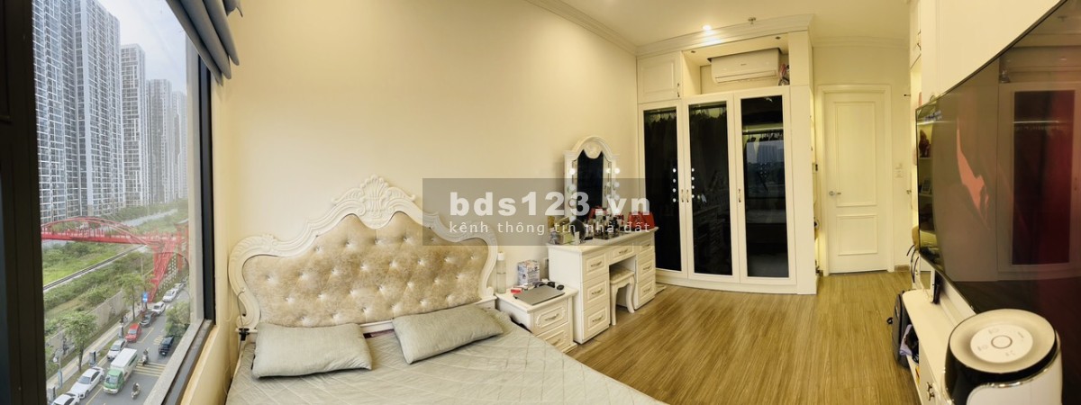 Bán căn hộ 3 PN đầy đủ nội thất 5,15 tỷ bao thuế phí sang tên