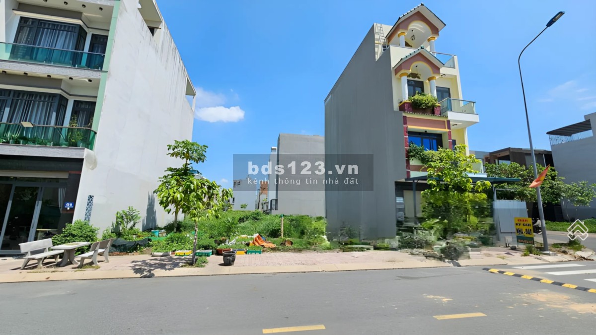 Cắt lỗ 300tr bán gấp lô 140m2 giá 1,3 tỷ nằm sau Chợ Đại Phước ngay MT Lý Thái Tổ - SHR