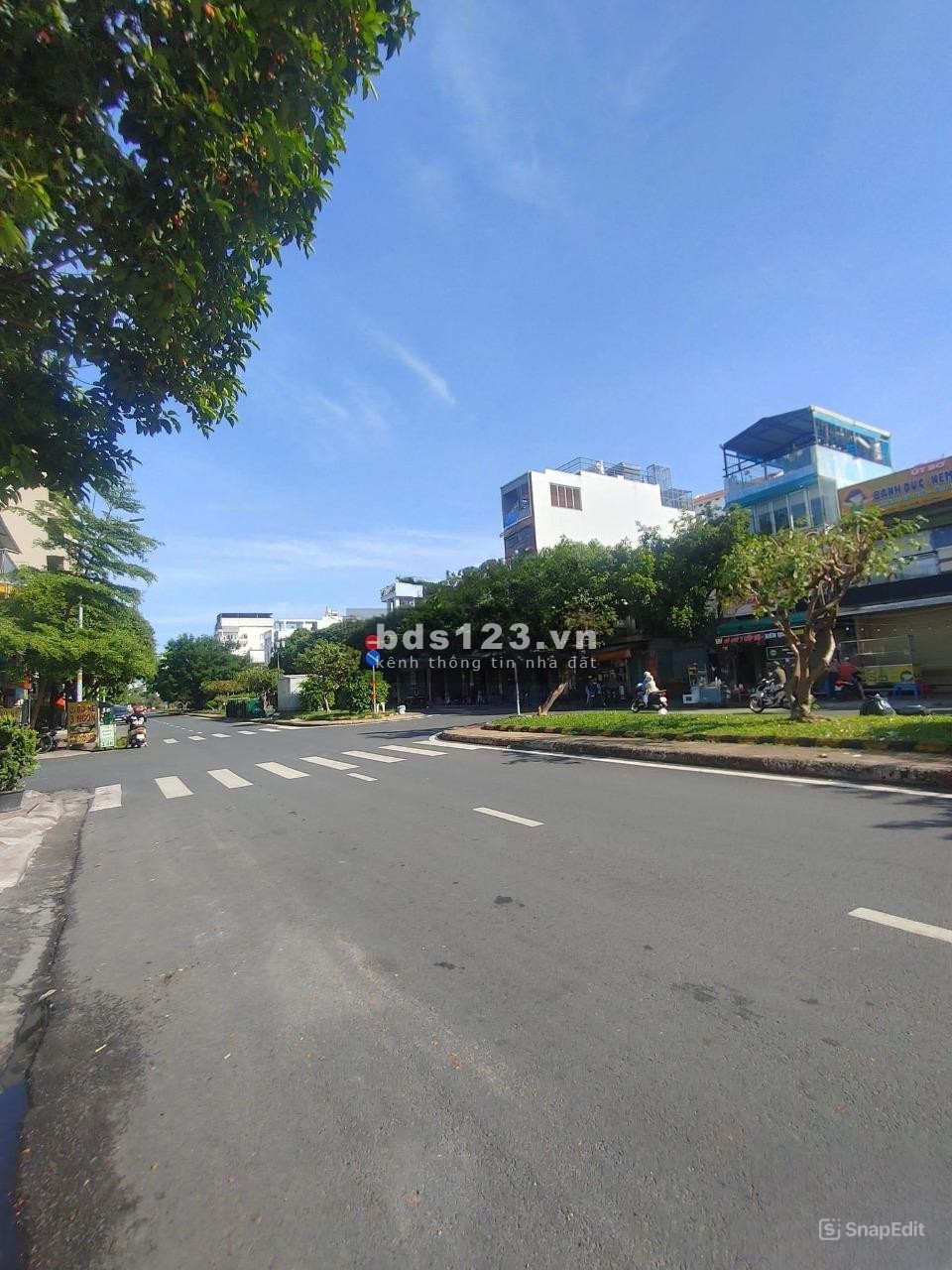 Con đi du học cần bán gấp lô 180m2 giá 3,6 tỷ ngay MT QL51 - Gần sân bay - SHR