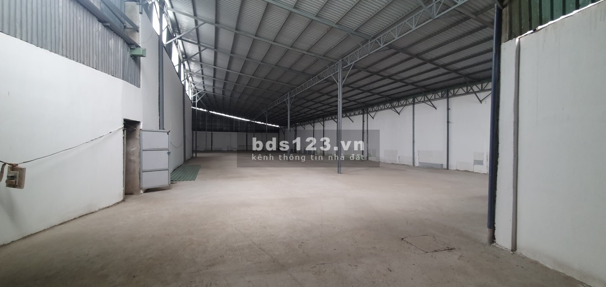 Cho thuê kho 1300m2 Nguyễn Duy Trinh, phường Trường Thạnh, Quận 9, TP.HCM