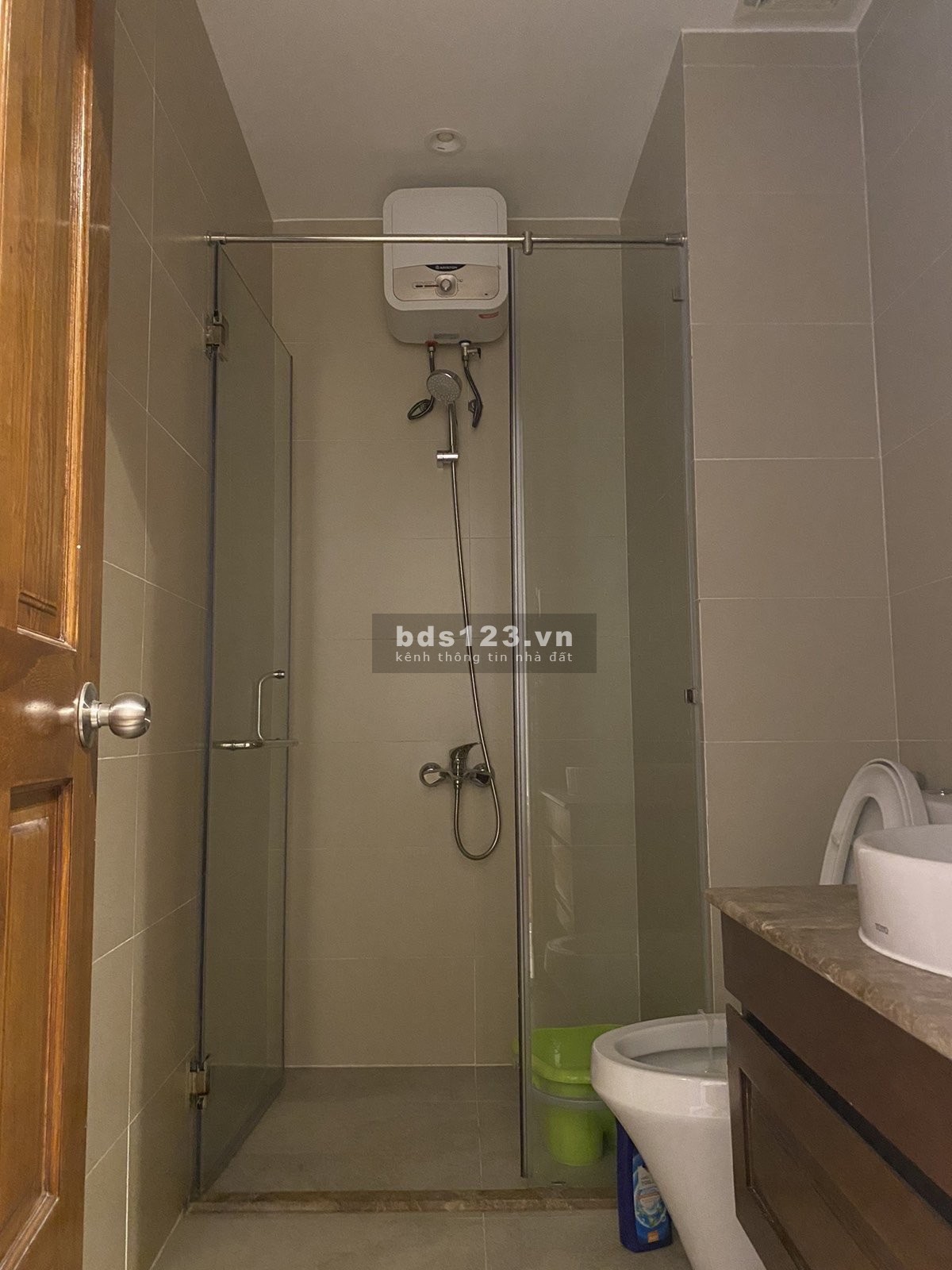 Chung cư Sky center, p2,Tân Bình: 80m2, 2p ngủ, 2wc, Nt, 16tr/th