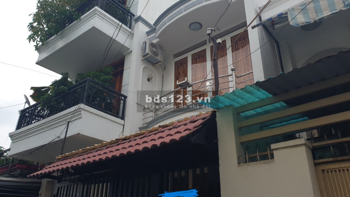 Bán nhà gần mặt tiền đường 56m2, gần Huỳnh Tấn Phát, nở hậu, nhỉnh 5 tỷ.