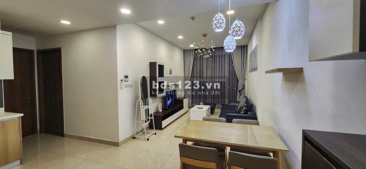 2PN - 2WC tại căn hộ Chung Cư Sky Center. Sẵn nội thất đầy đủ, nhà đẹp