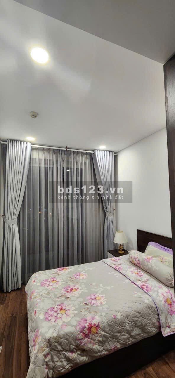 2PN - 2WC tại căn hộ Chung Cư Sky Center. Sẵn nội thất đầy đủ, nhà đẹp