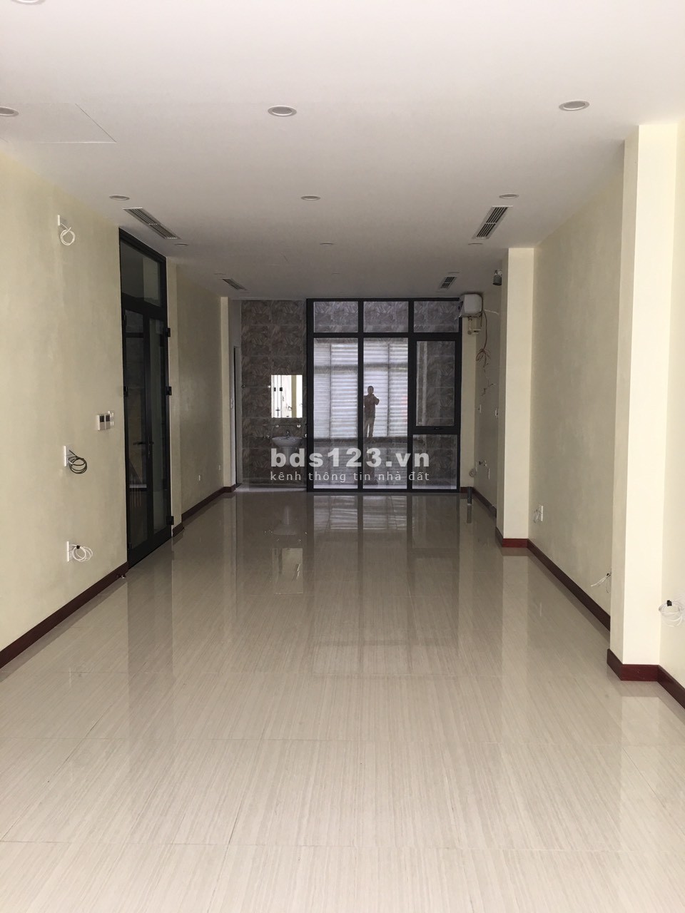 Cho thuê Shophouse HD Mon Hàm Nghi 96m2 x 6 tầng thông sàn cực đẹp. Lh 0974585078 zalo