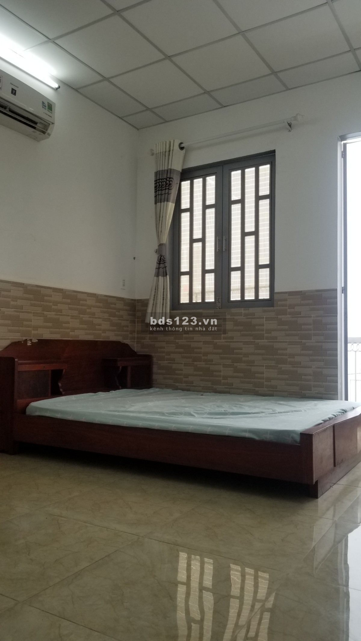 Phòng trọ sinh viên sạch thoáng, yên tĩnh rộng 18m2