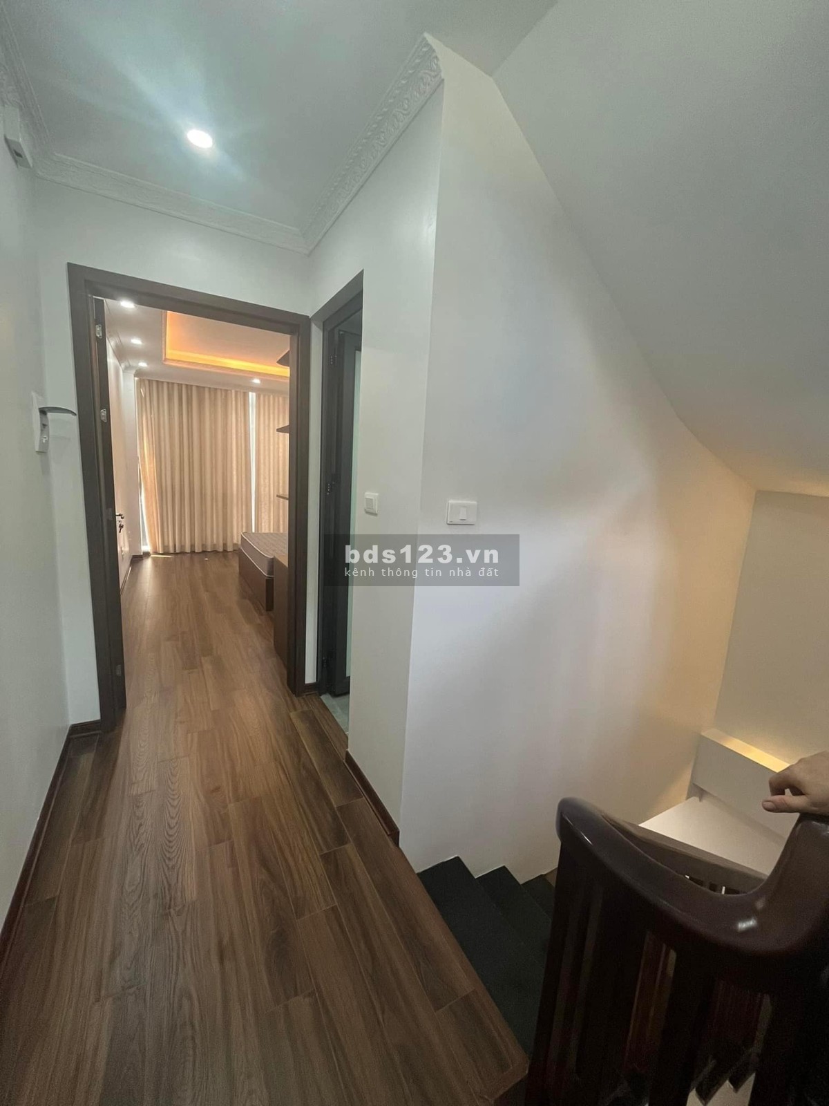 BÁN GẤP SIÊU PHẨM XUÂN ĐỈNH 30M2, X5 TẦNG GIÁ CHỈ NHỈNH 7 TỶ - 10M OTO TRÁNH - NGÕ OTO CHẠY THÔNG