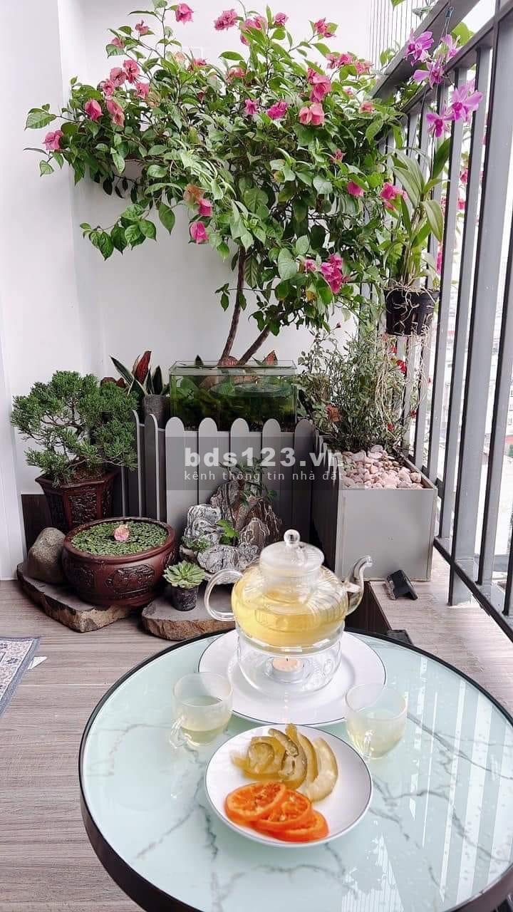 Bán Chung Cư Ruby 90m2 Giá 2tỷ850. Gồm 2PN, 2WC. Sổ hồng riêng, ngân hàng hỗ trợ 70%