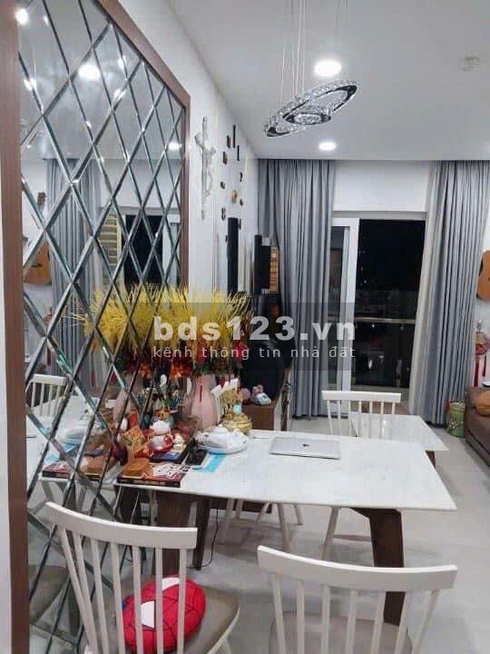 Bán Chung Cư Central Garden - Quận 1 2pn 2wc 80m2 3tỷ9. Đã có sổ hồng riêng, vay ngân hàng được 70%