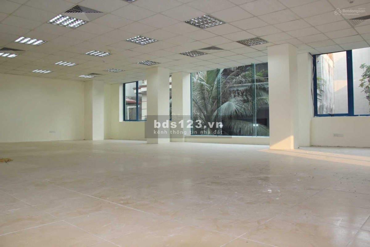 VP 45M2 MẶT PHỐ THÁI HÀ, GIÁ THUÊ RẺ, CÓ CHỖ ĐỂ Ô TÔ, FREE DỊCH VỤ. LH 0929236669