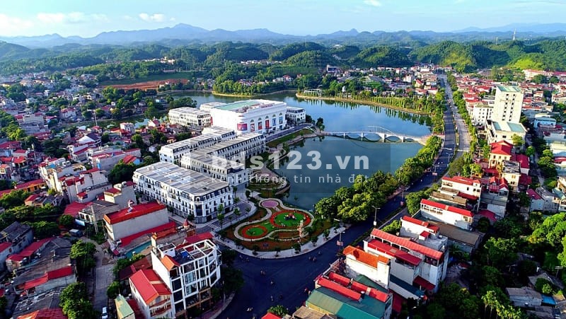BÁN ĐẤT MP ÂU CƠ, QUẢNG AN, TÂY HỒ VỊ TRÍ ĐẮC ĐỊA PHỐ NHƯ SA LỘ. 194/316m2, MT 11,3m CHỈ 70,5 TỎI