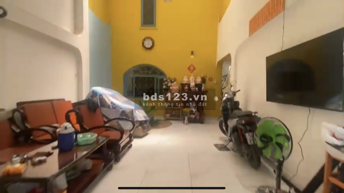 Bán nhà đường Hòa Bình Phường 5 Quận 11, Dt 105m2, giá 8,5 tỷ