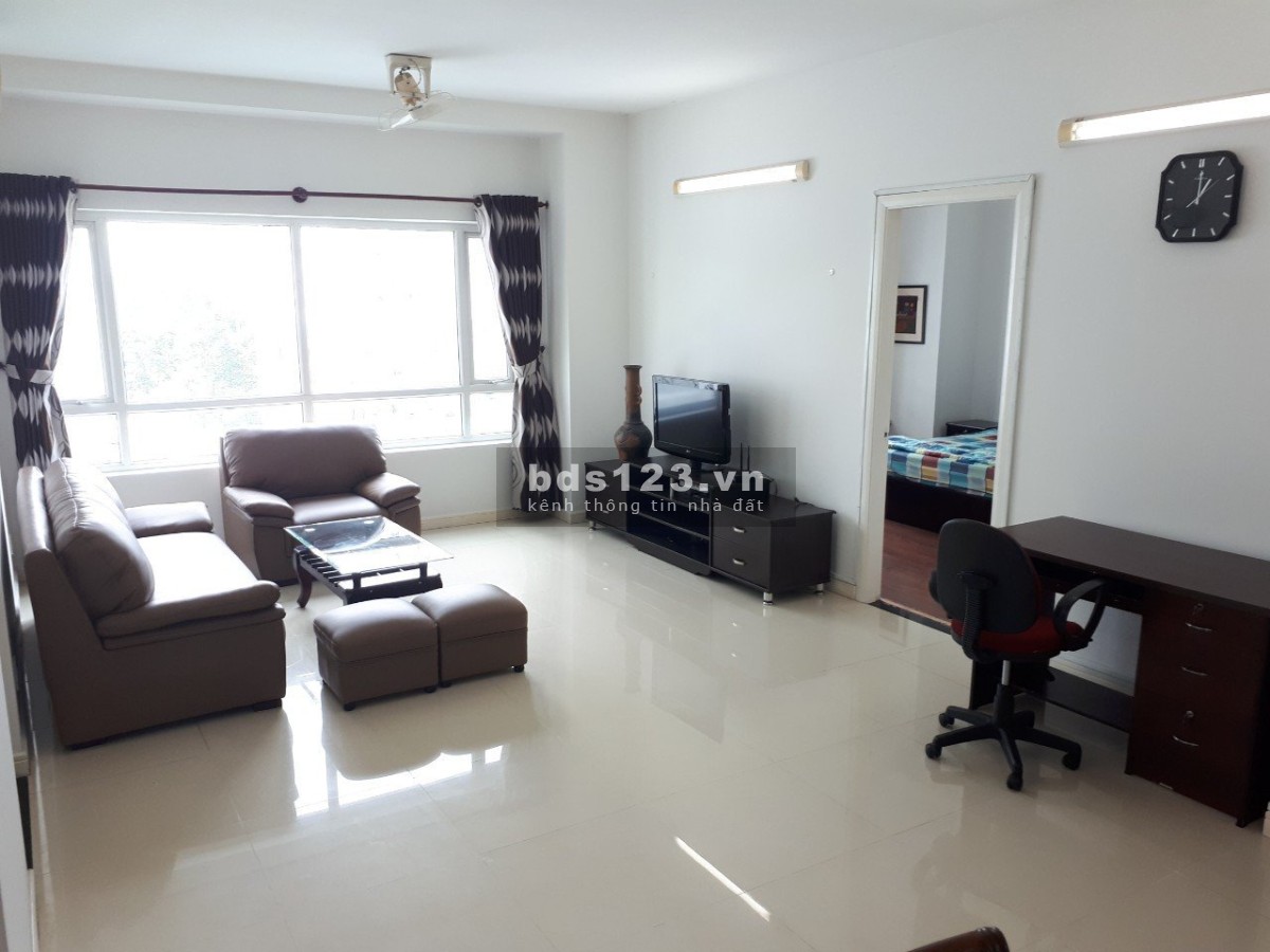 Cao ốc Phú NHuận, P9, Phú Nhuận: 130m2, 3 p ngủ, Nội thất, SHR, 5,9 tỷ
