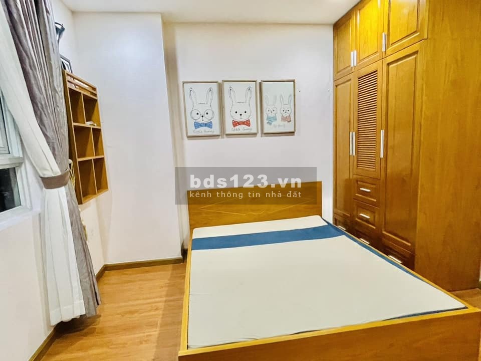Chung cư Phú Thọ,P15, Quận 11: 69m2, 2p ngủ, ban công, 11tr/th
