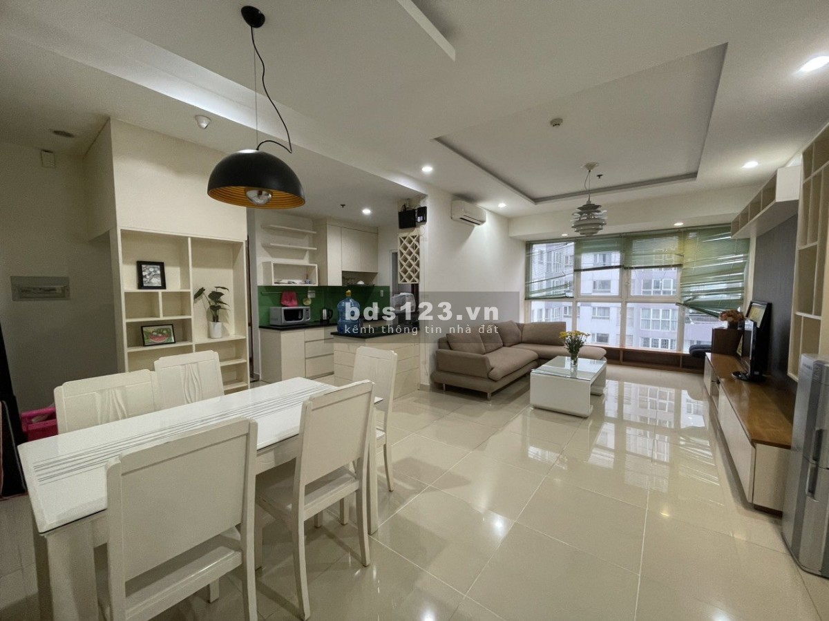 Chung cư Khải Hoàn, Lạc Long Quân, p5, Q11: 120m2, 3p ngủ, NT full, 15tr
