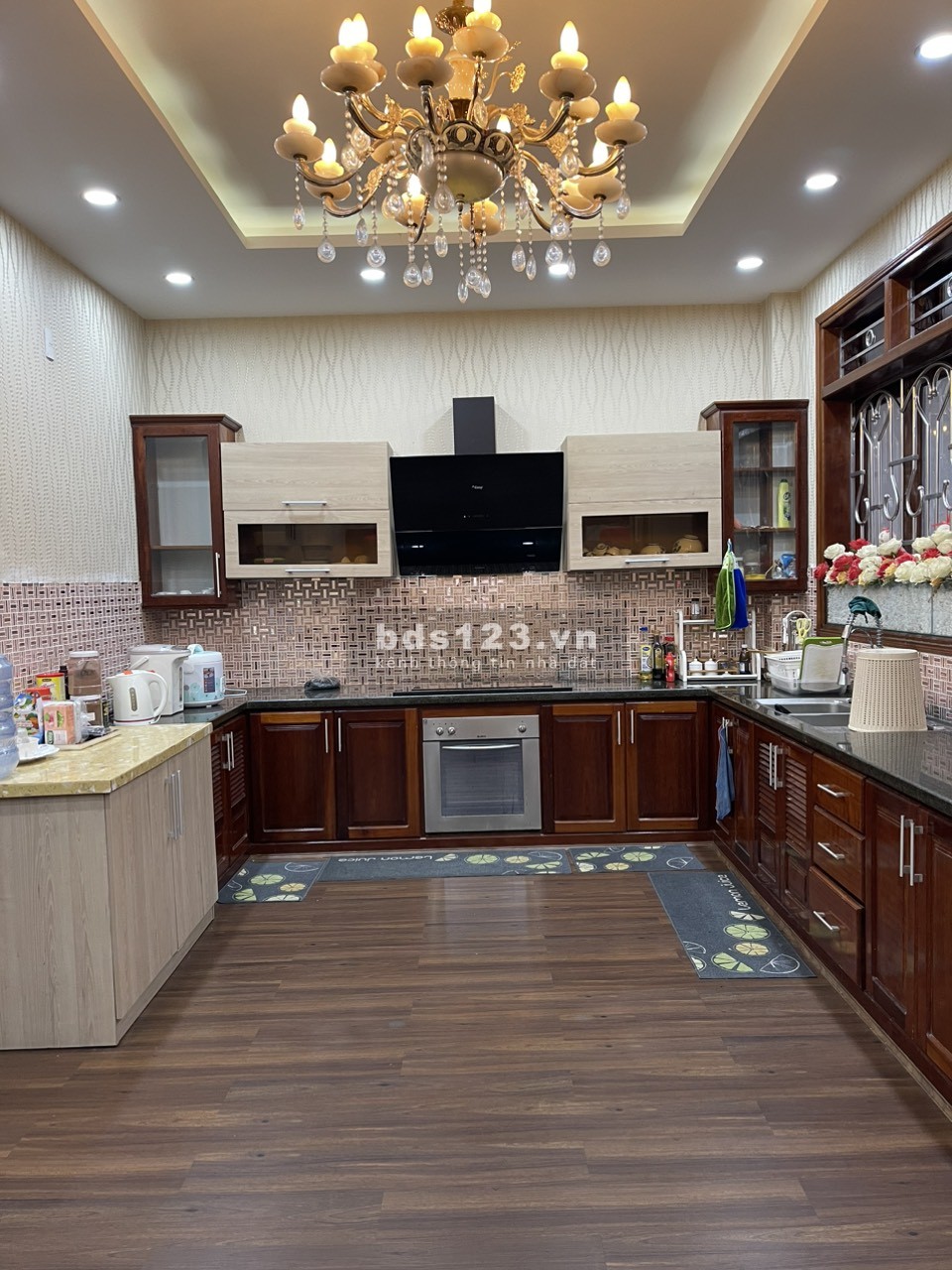 Bán biệt thự 3 tầng diện tích 220m2 đường Ngô Thế Vinh, Hải Châu, Đà Nẵng