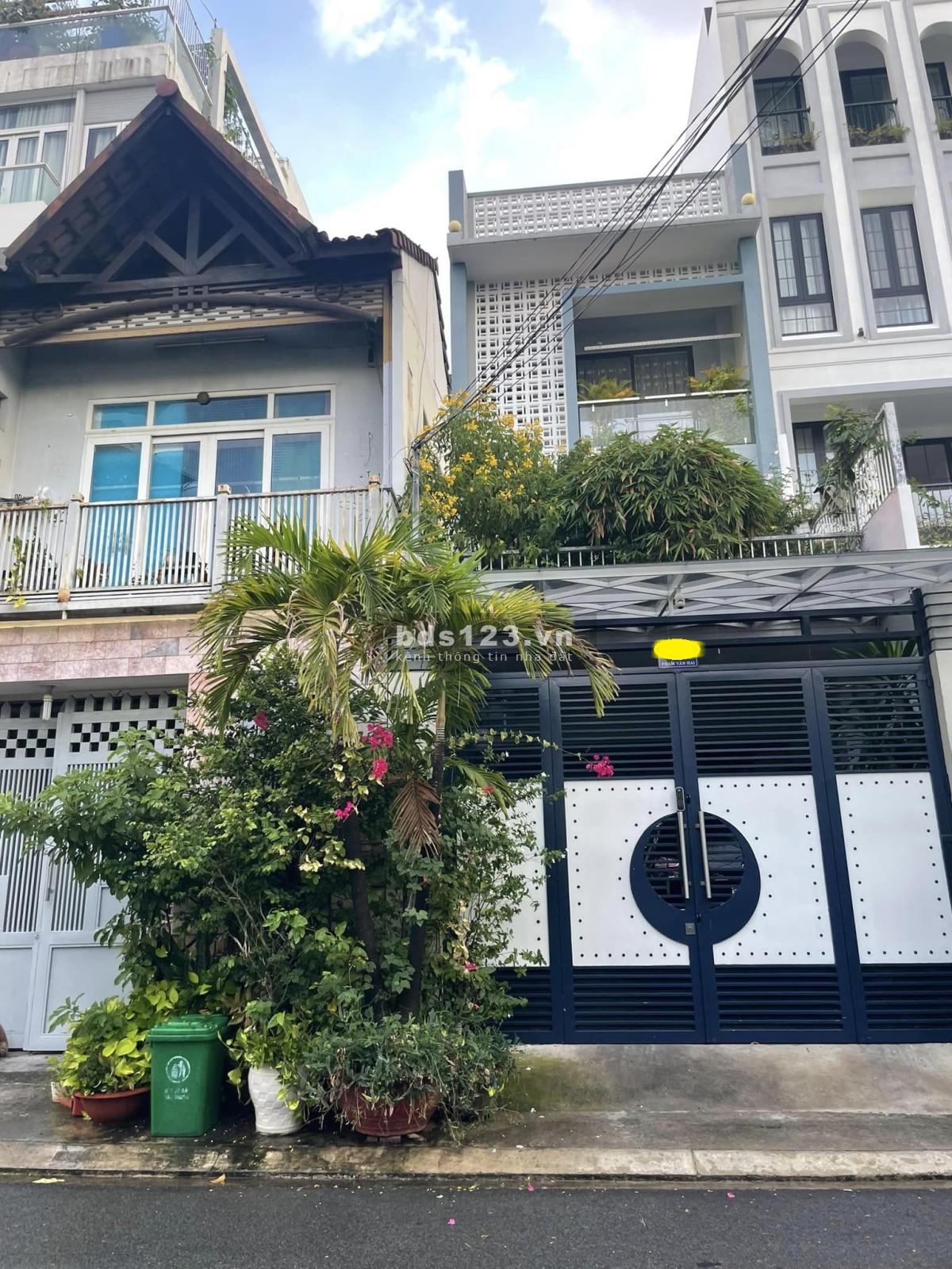 Khu vực chợ Phạm Văn Hai, Bờ kè Hoàng Sa Trường Sa, 45m2, 4 tầng, 4PN, nhà đẹp, HXH, chỉ nhỉnh 6 tỷ