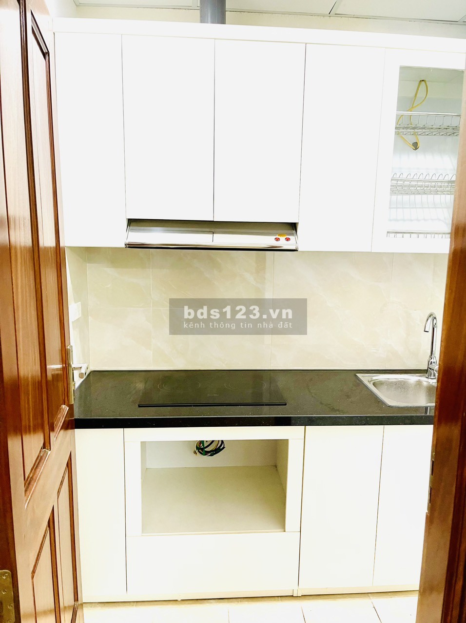 Cho thuê căn hộ mini 32m2 đầy đủ tiện nghi, an toàn PCCC, gần đại học Thương mại, Sư phạm, đường 8m
