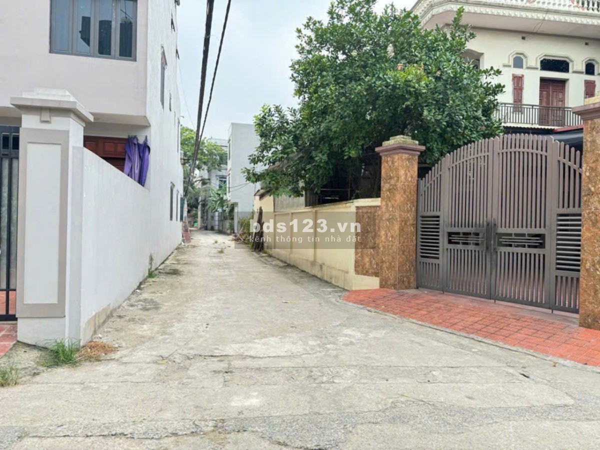 Đất sổ đỏ thổ cư 50.6m2 đường vào thông thoáng tại Việt Hùng, Đông Anh