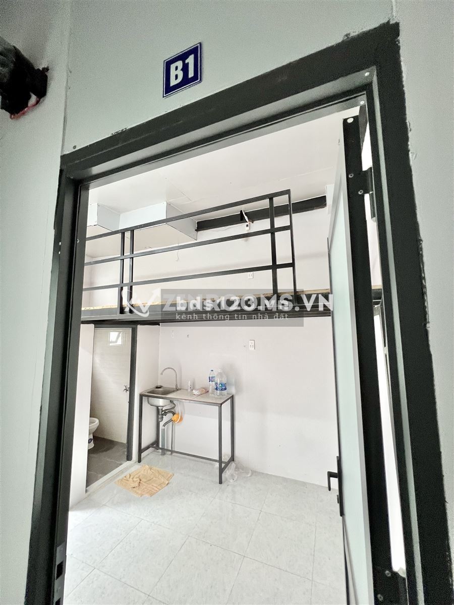 Rẻ Bình Thạnh - Cho thuê phòng đường Đặng Thùy Trâm, có gác rộng, ban công, cửa sổ, máy lạnh, bếp