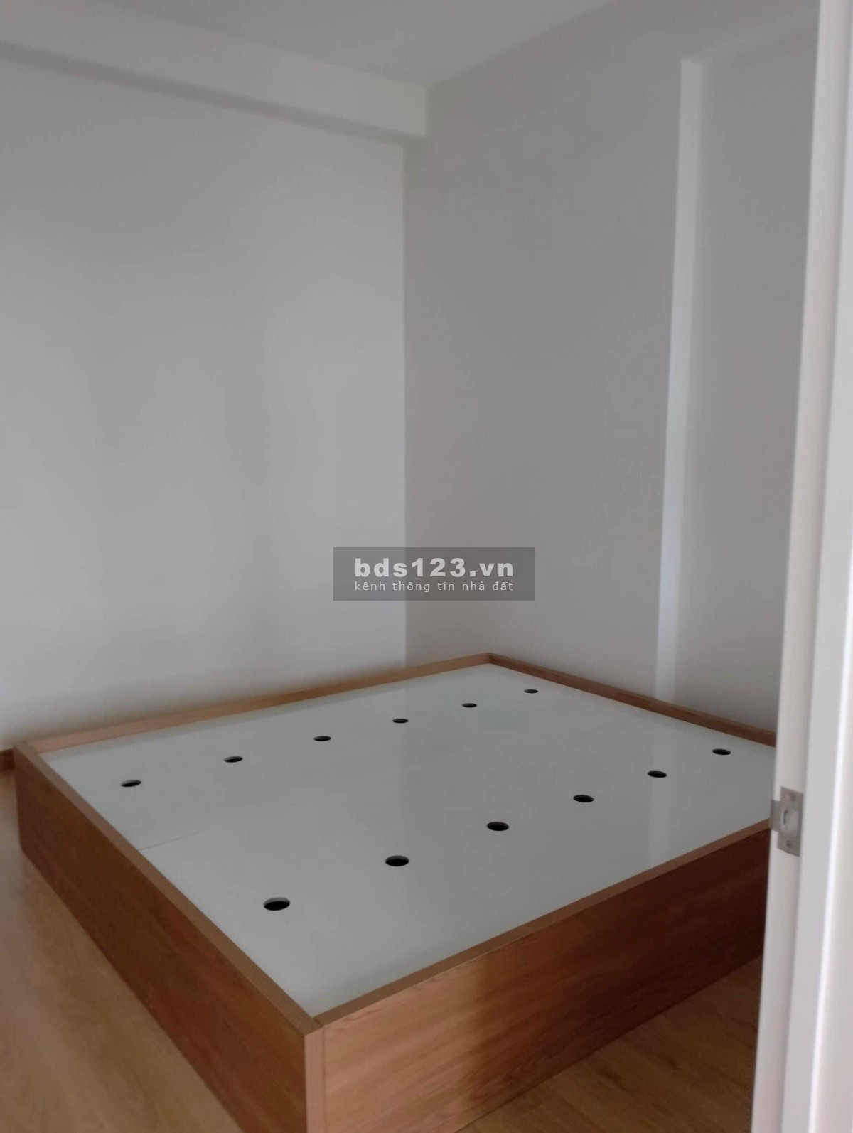 Chung Cư Mỹ Vinh - Quận 3 Full nội thất 2PN 85m2 Giá 15tr. Tầng cao view thoáng