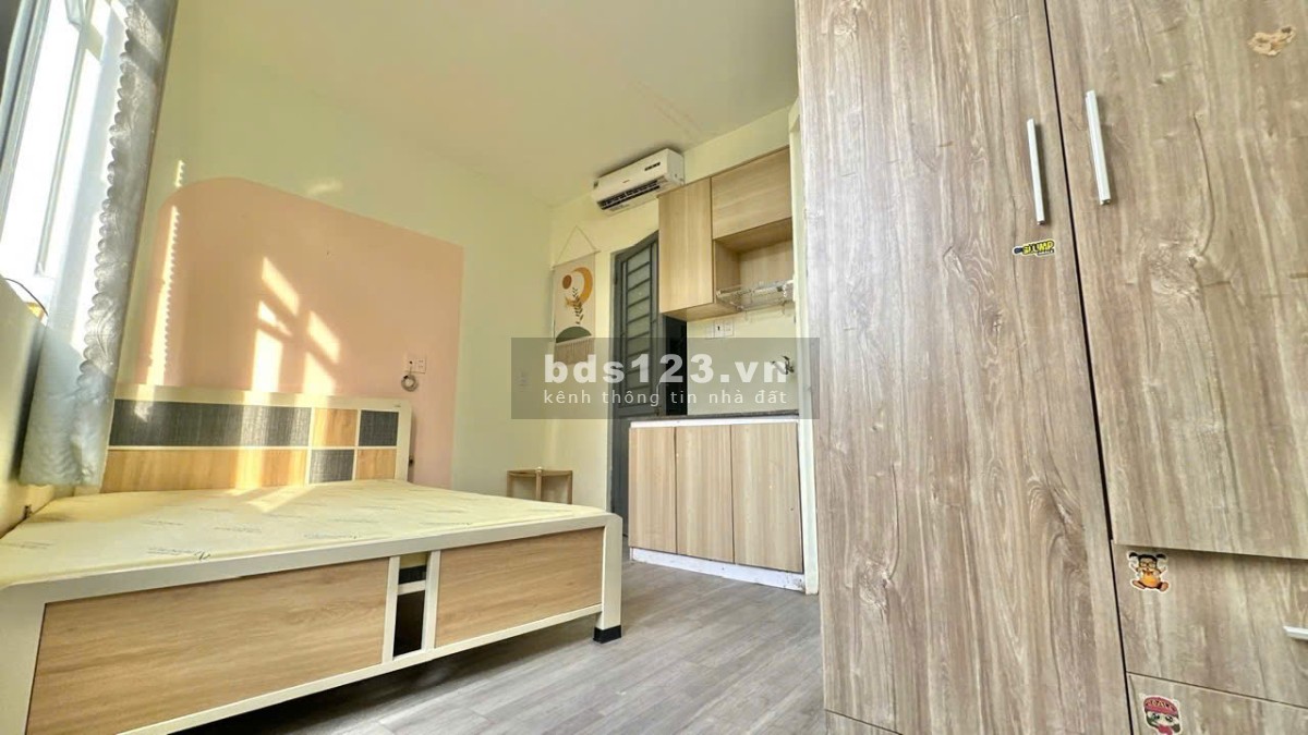 Cho thuê phòng bancon cửa sổ gần Đại Học Văn Lang cs3 Dương Quảng Hàm p5 Gò Vấp