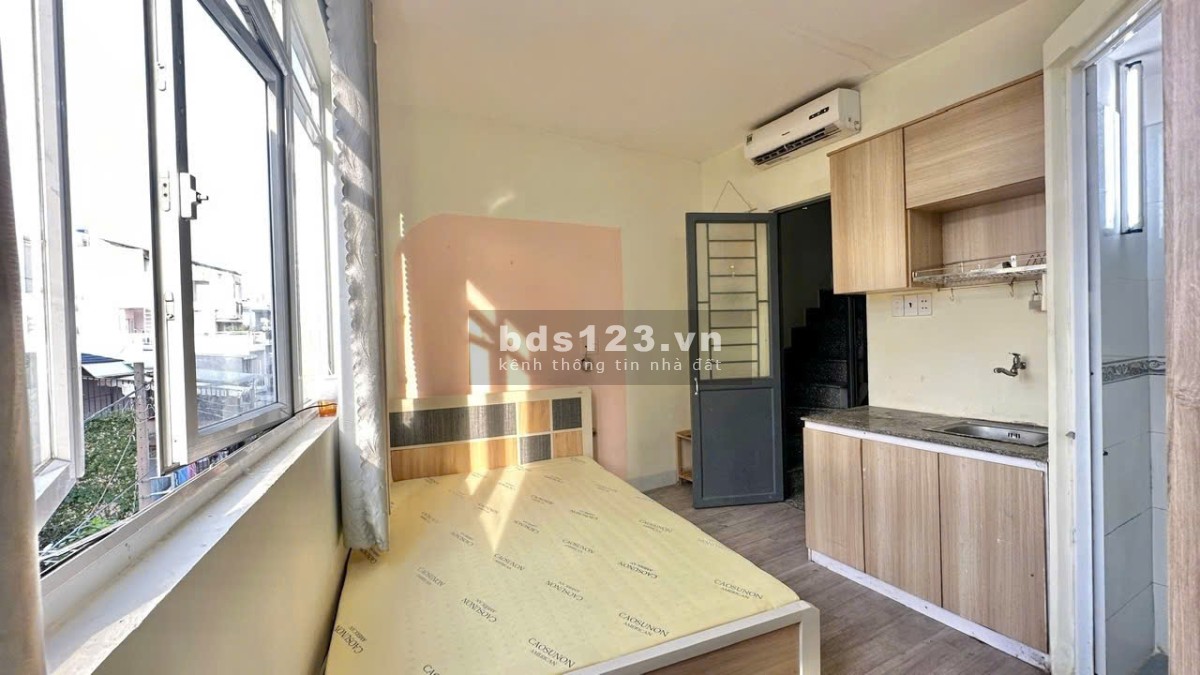 Cho thuê phòng bancon cửa sổ gần Đại Học Văn Lang cs3 Dương Quảng Hàm p5 Gò Vấp