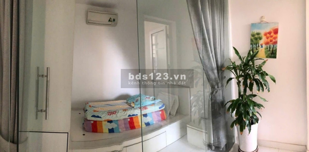 Căn hộ 80m2, 2p ngủ chung cư Ruby garden Tân Bình giá 9,5tr