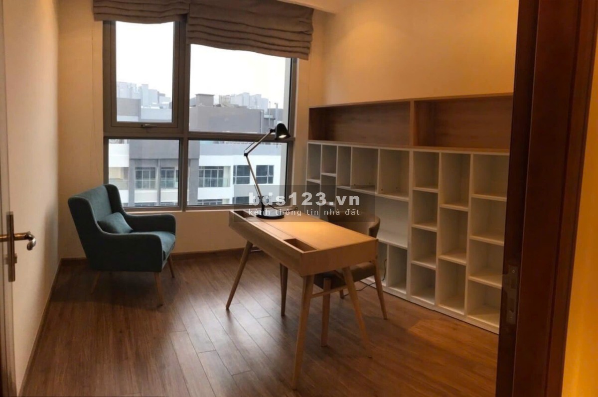 Chung cư Phúc Yên, P15, Tân Bình: 110m2, 3p ngủ, 2wc, nội thất, 12tr