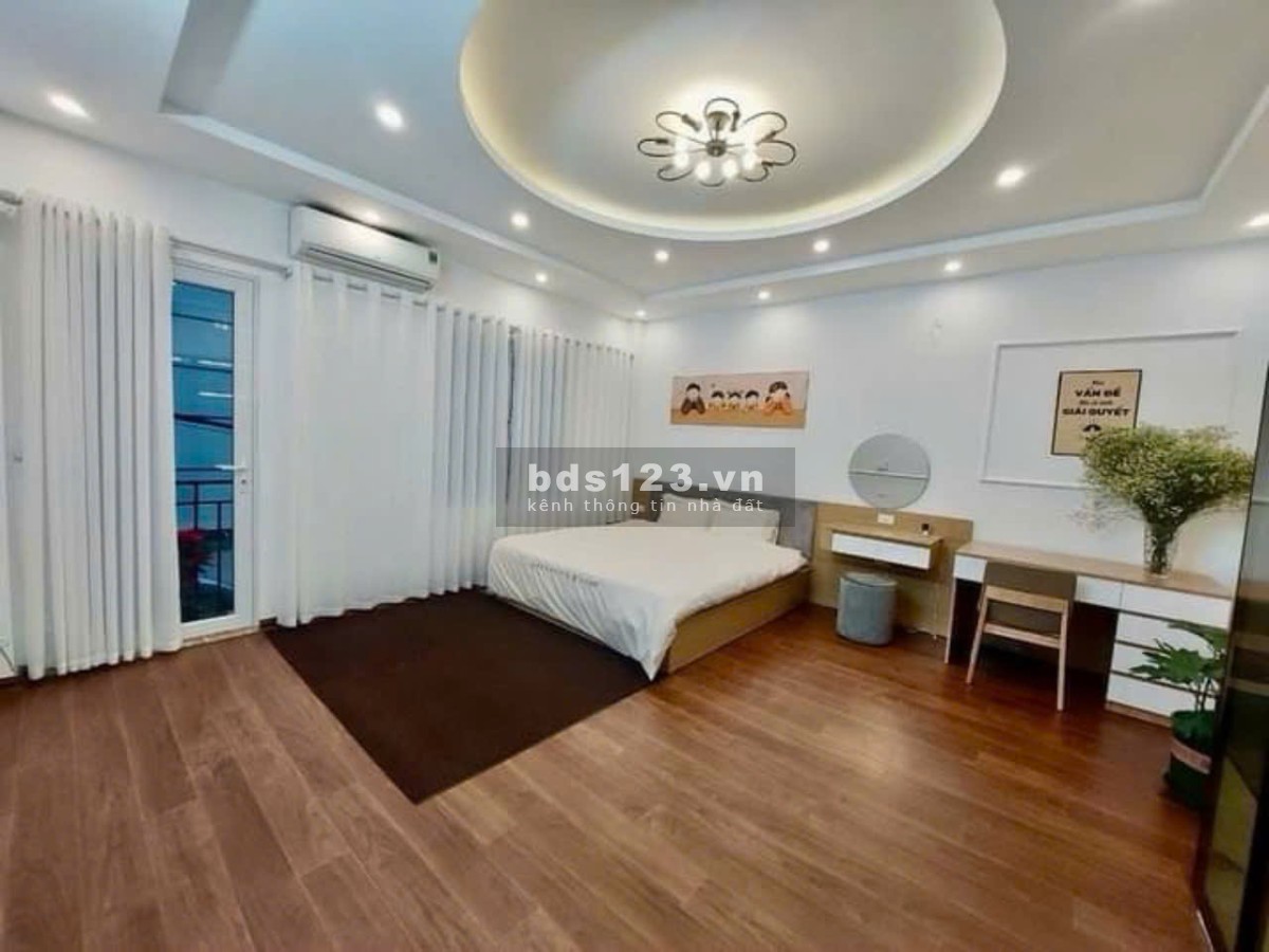 7,7 TỶ NHÀ CÓ CÓ NGAY NHÀ LẦU XE HƠI ĐỖ TRONG NHÀ