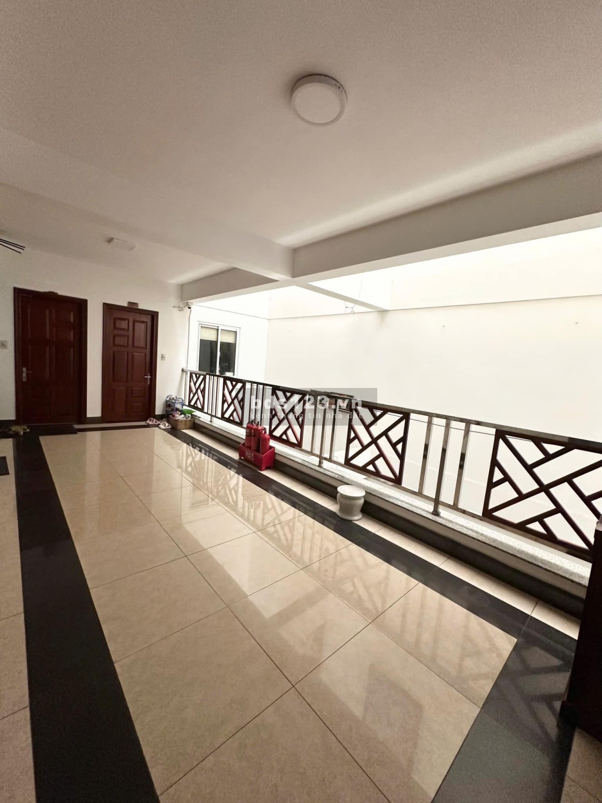 BA ĐÌNH TRUNG TÂM - 7 TẦNG THANG MÁY - Ô TÔ TRÁNH ĐẸP - LỢI NHUẬN ỔN ĐỊNH - VỈA HÈ 7M