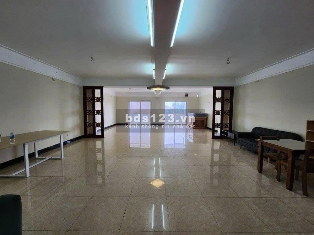 BA ĐÌNH TRUNG TÂM - 7 TẦNG THANG MÁY - Ô TÔ TRÁNH ĐẸP - LỢI NHUẬN ỔN ĐỊNH - VỈA HÈ 7M