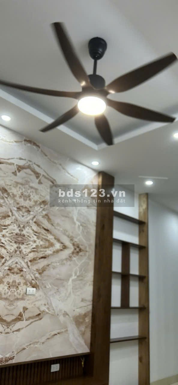 5,45 TỶ NHÀ ĐẸP Ở NGAY – TRUNG TÂM NGỌC THUY