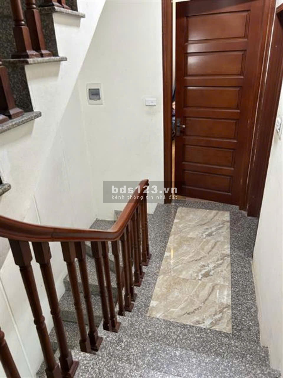 5,5 TỶ CÓ NGAY NHÀ ĐẸP Ở 45M2 TRUNG TÂM NGỌC THUY