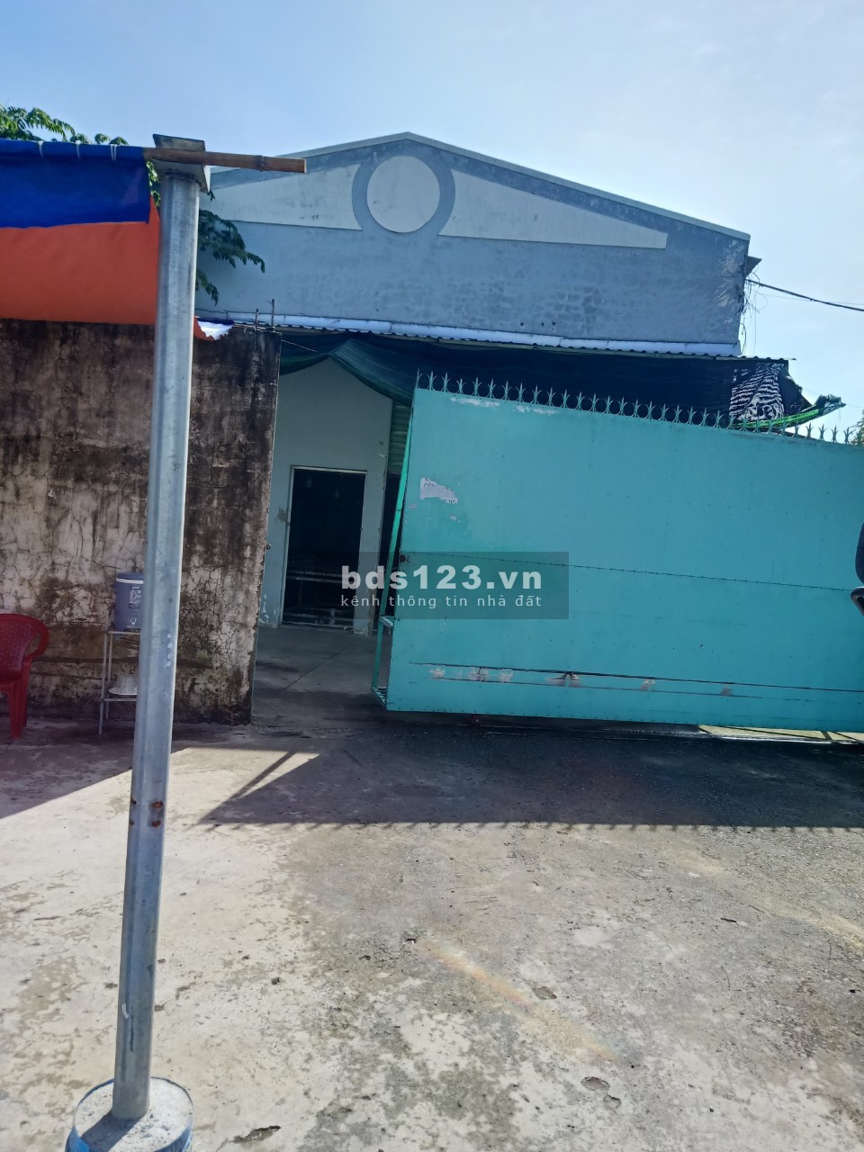 Cần bán kho 500m2, đất thổ cư 300m2