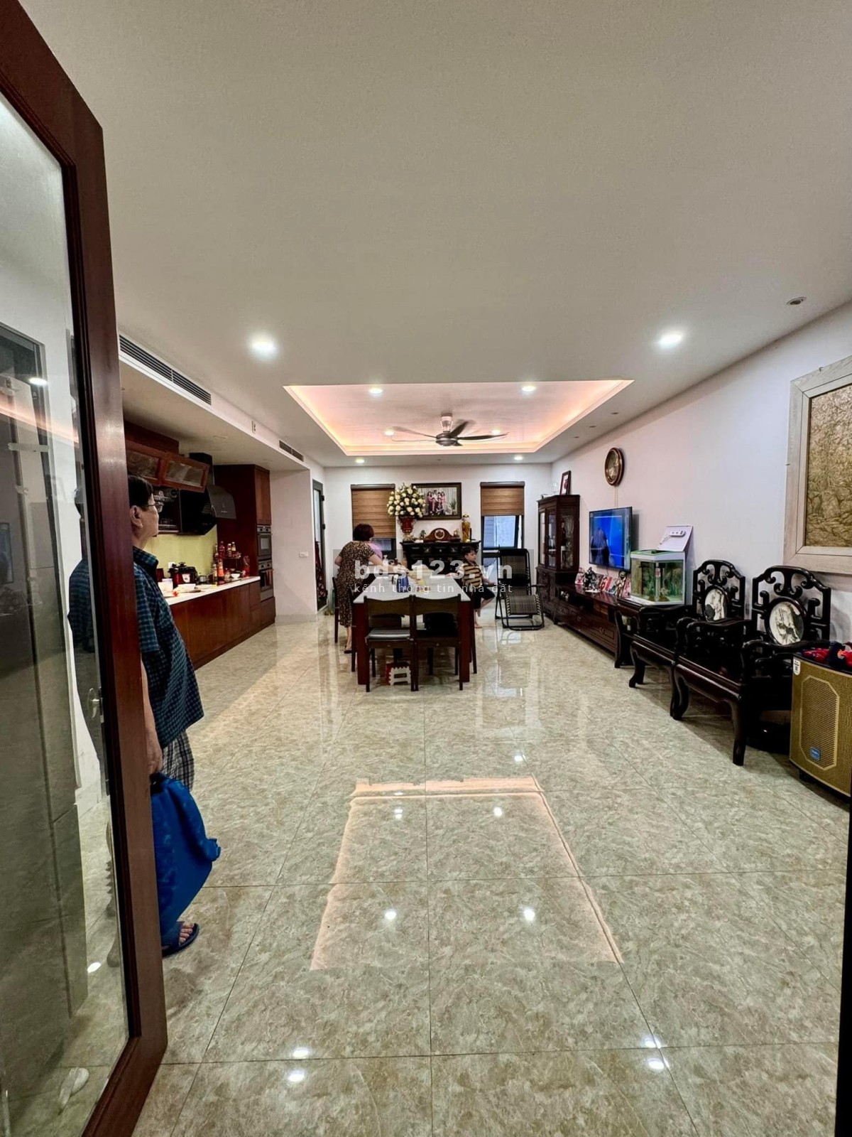 Bán nhà Thái Hà 8 tầng ô chờ thang máy ngõ thông kinh doanh ô tô tránh 62m2 16.5 tỷ