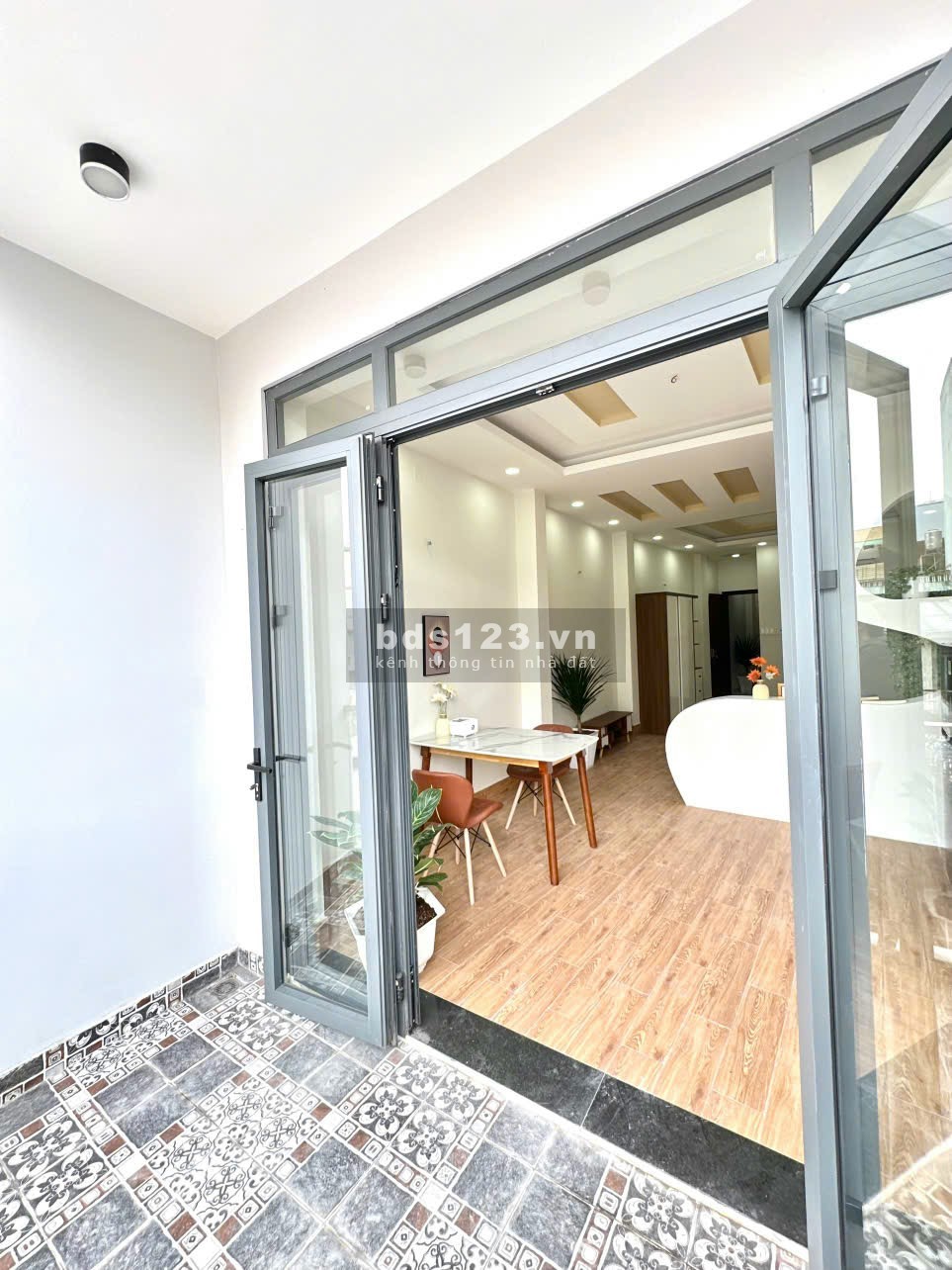 SANG NHƯỢNG LẠI 10 CHDV CAO CẤP + MẶT BĂNG NGAY MẶT TIỀN LỜI 32 TRIỆU/THÁNG