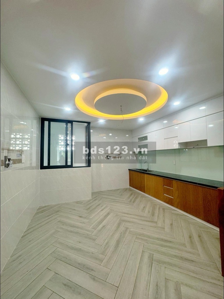 HẺM THÔNG 2 XE TẢI - NGAY NGÃ TƯ 4 XÃ - HƯƠNG LỘ 2 - NHÀ MỚI ĐẸP 5 TẦNG - 67M2 - GIÁ CHỈ HƠN 6 TỶ