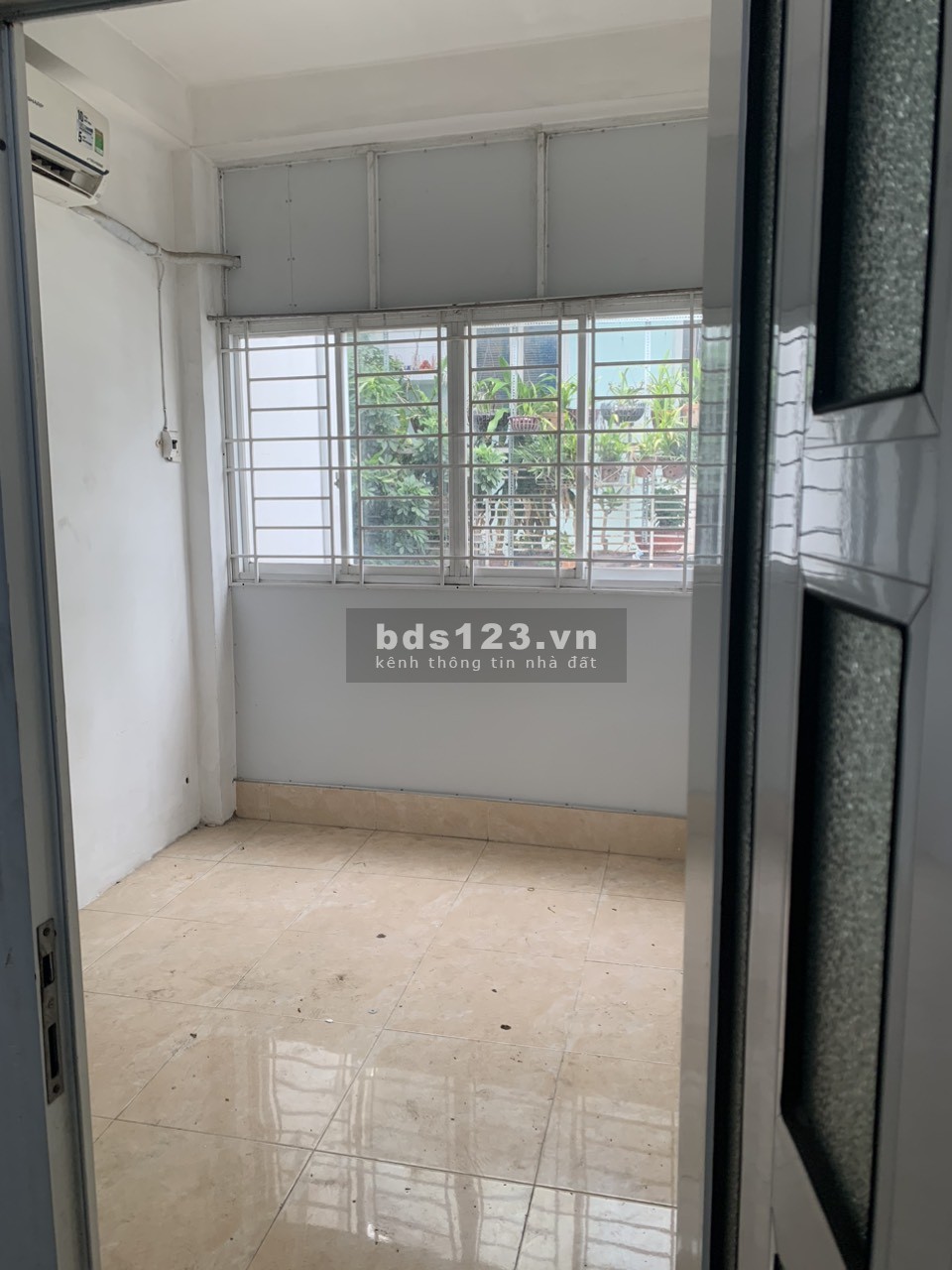 Phòng trọ giá rẻ đầy đủ tự do 501 Âu Cơ