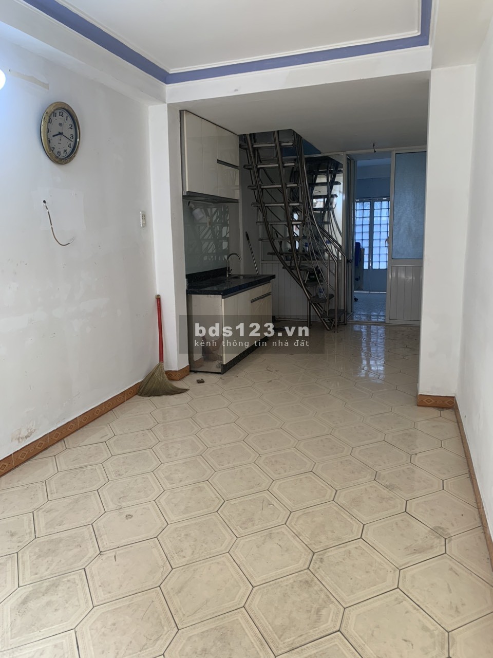 Phòng trọ giá rẻ đầy đủ tự do 501 Âu Cơ