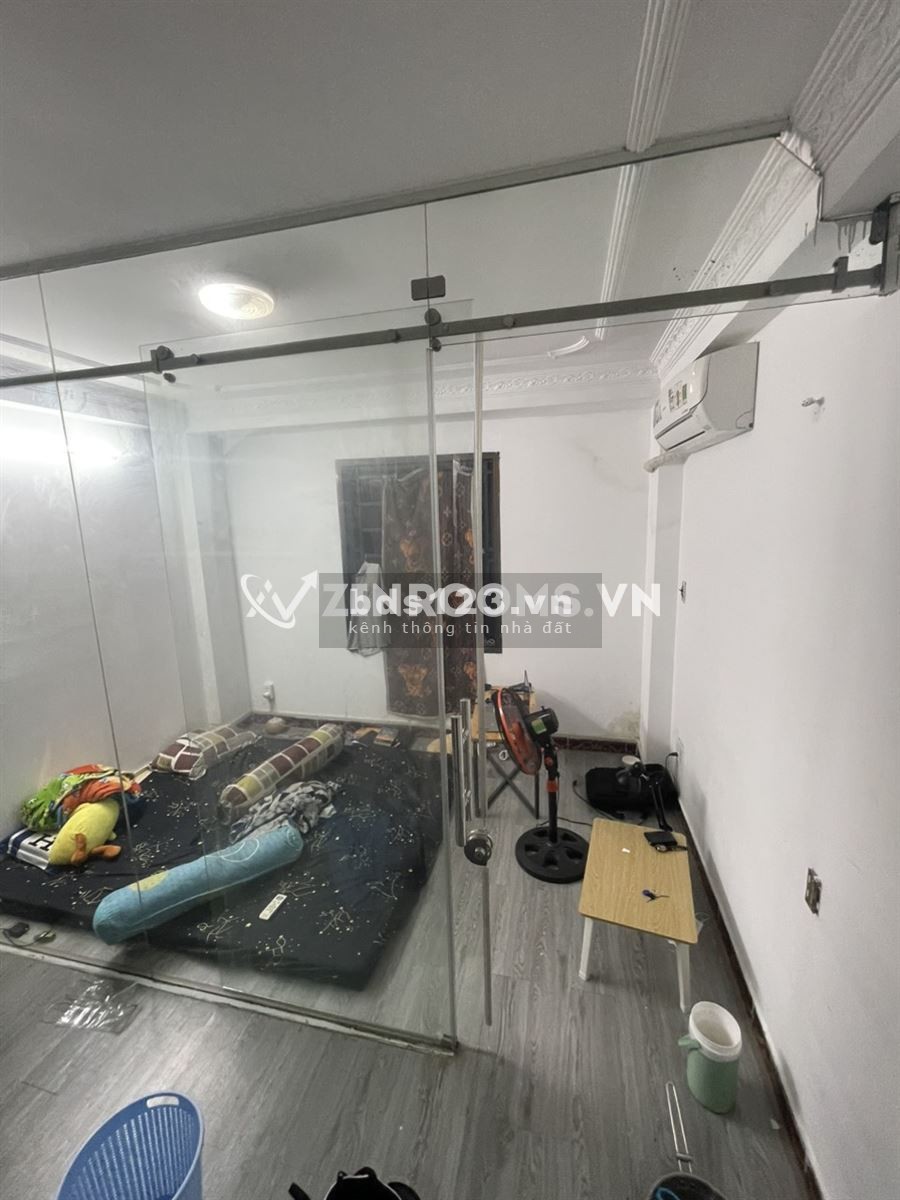 Vừa trống lại căn 1 Phòng ngủ gần công viên Gia Định, cửa sổ, full nội thất
