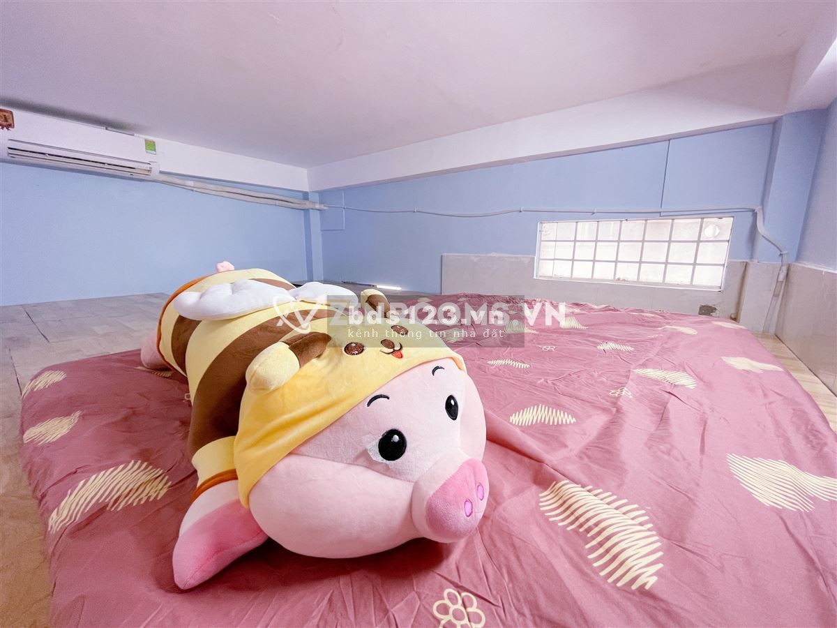 Căn hộ Duplex full nội thất sát bên Vòng xoay Phù Đổng WC riêng