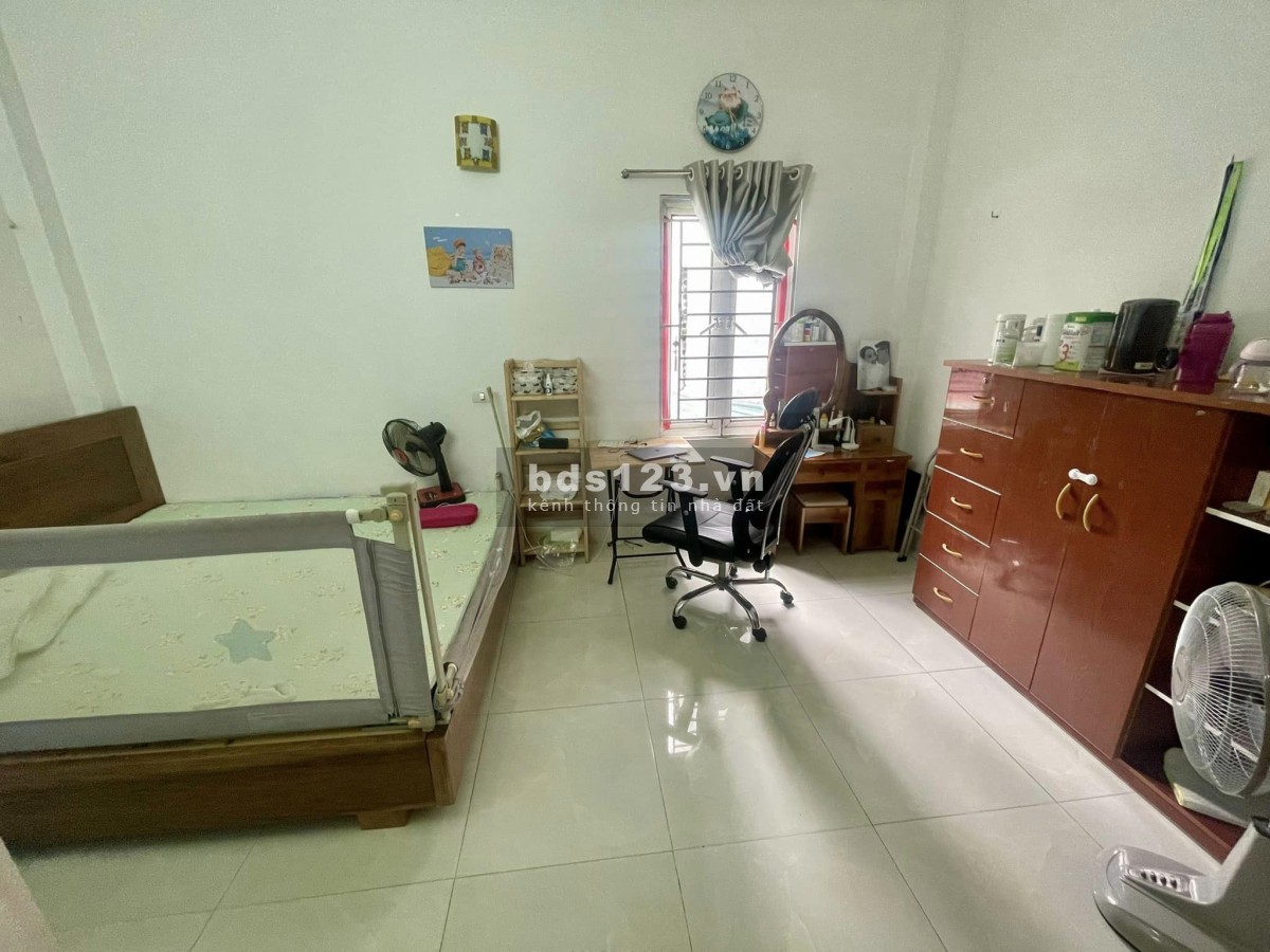 Dịch vụ dương nội - Vỉa hè kinh doanh - 50m2 - 5 tầng - Dân xây - mt 5m - ở và kinh doanh vip