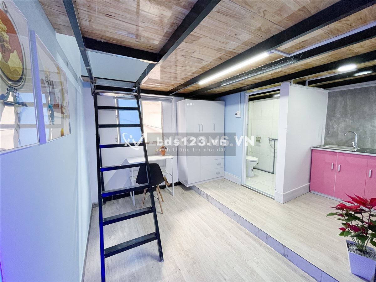 Căn hộ Duplex full nội thất sát bên Vòng xoay Phù Đổng WC riêng